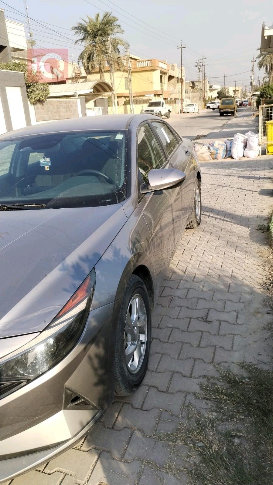 هیوندای ئەلەنترا